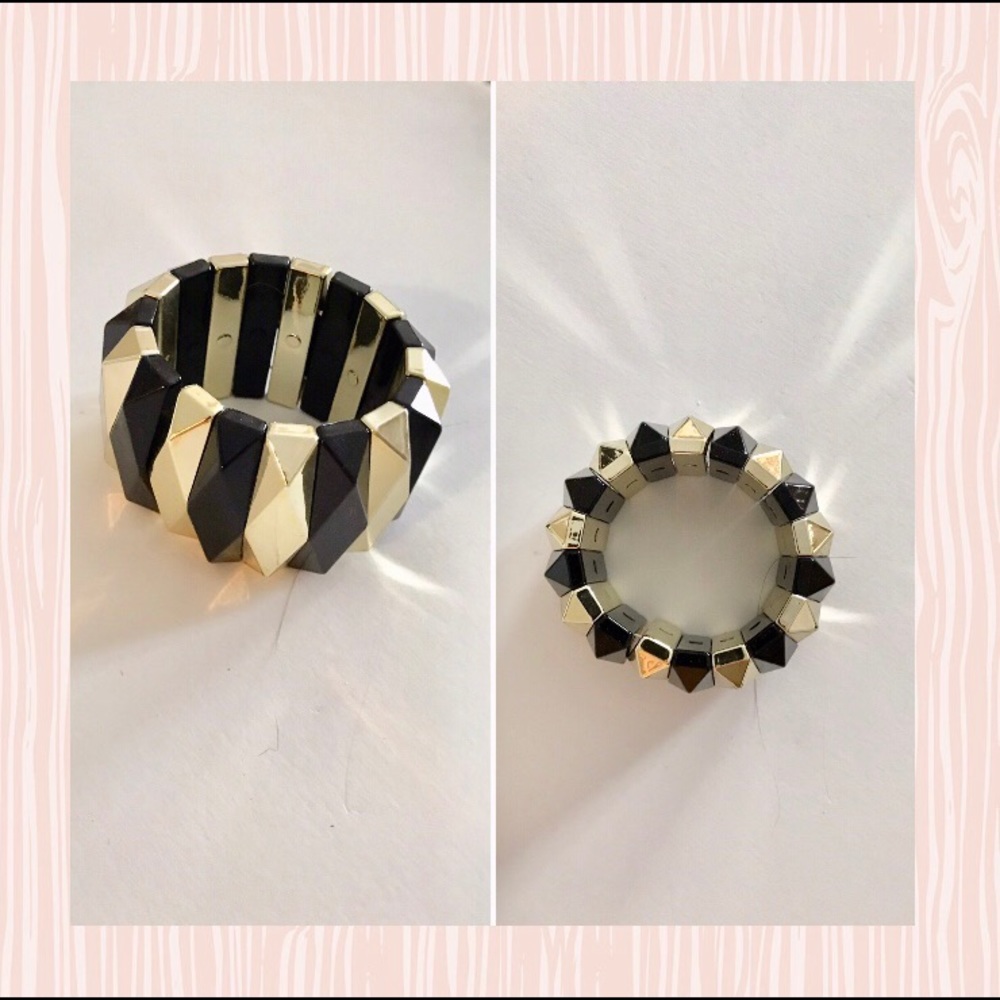 Gold and black elastic band bracelet